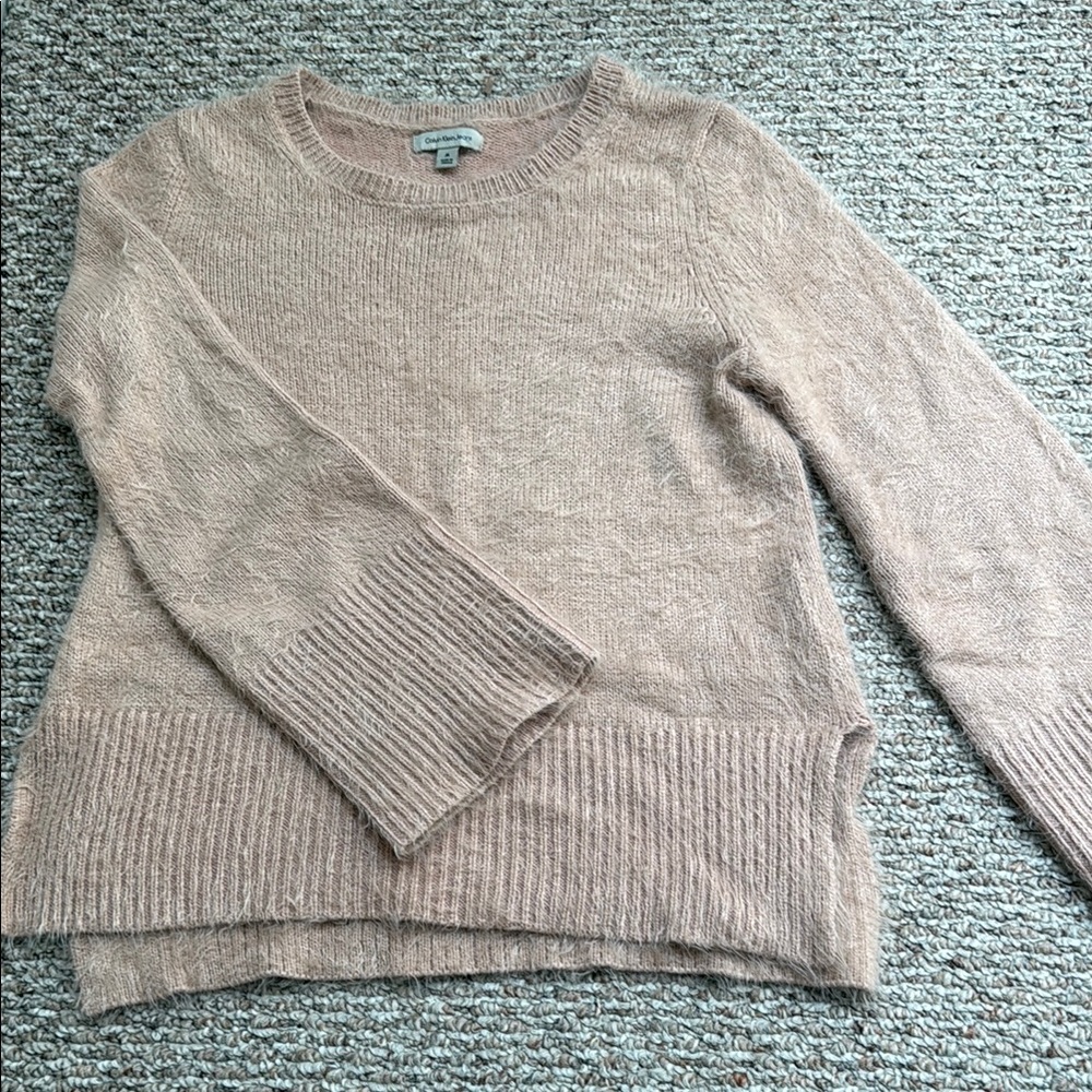 Women's Light Pink Sweater
